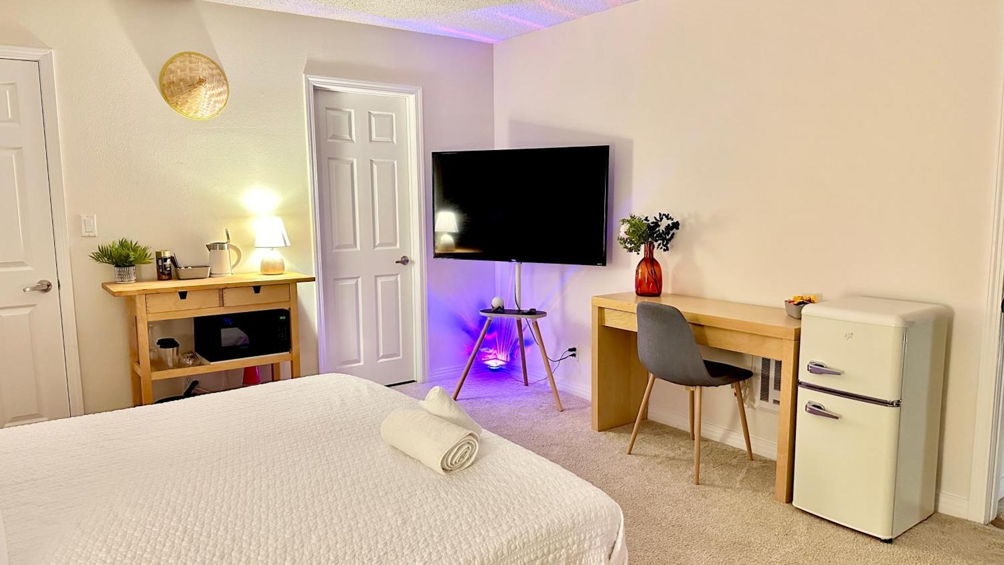 Oceanside Serenity,master Bedroom With Private Bathroom With Free Parking In Mdr Habitación en casa particular Los Ángeles
